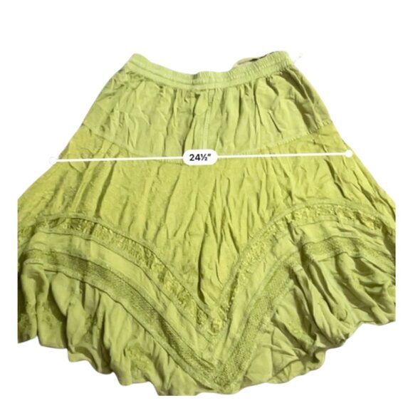 Green Women's Skirt - Picture 6 of 6